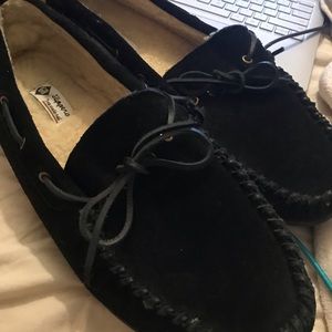 Men’s size 16d slippers leather